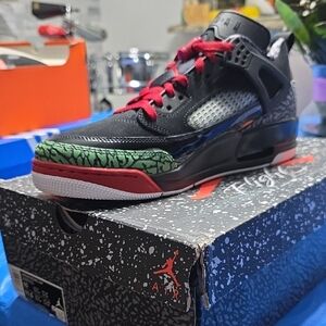 Jordan  Spizike Low